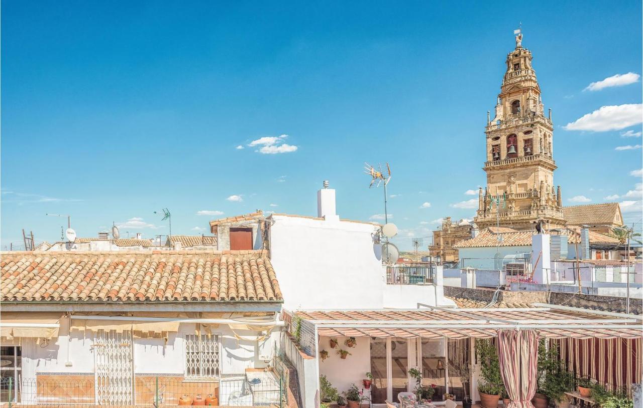 Beautiful Apartment In Cordoba With Kitchenette Exterior foto